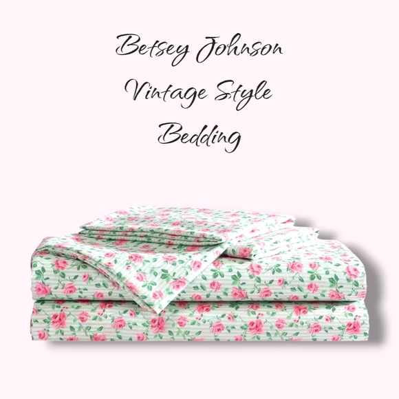 Betsey Johnson Other - Betsey Johnson Pink and Green Floral Sheets